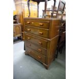 A MID TWENTIETH CENTURY MAHOGANY CHEST ON CHEST, THE UPPER SECTION HAVING TWO LONG DRAWERS, THE BASE