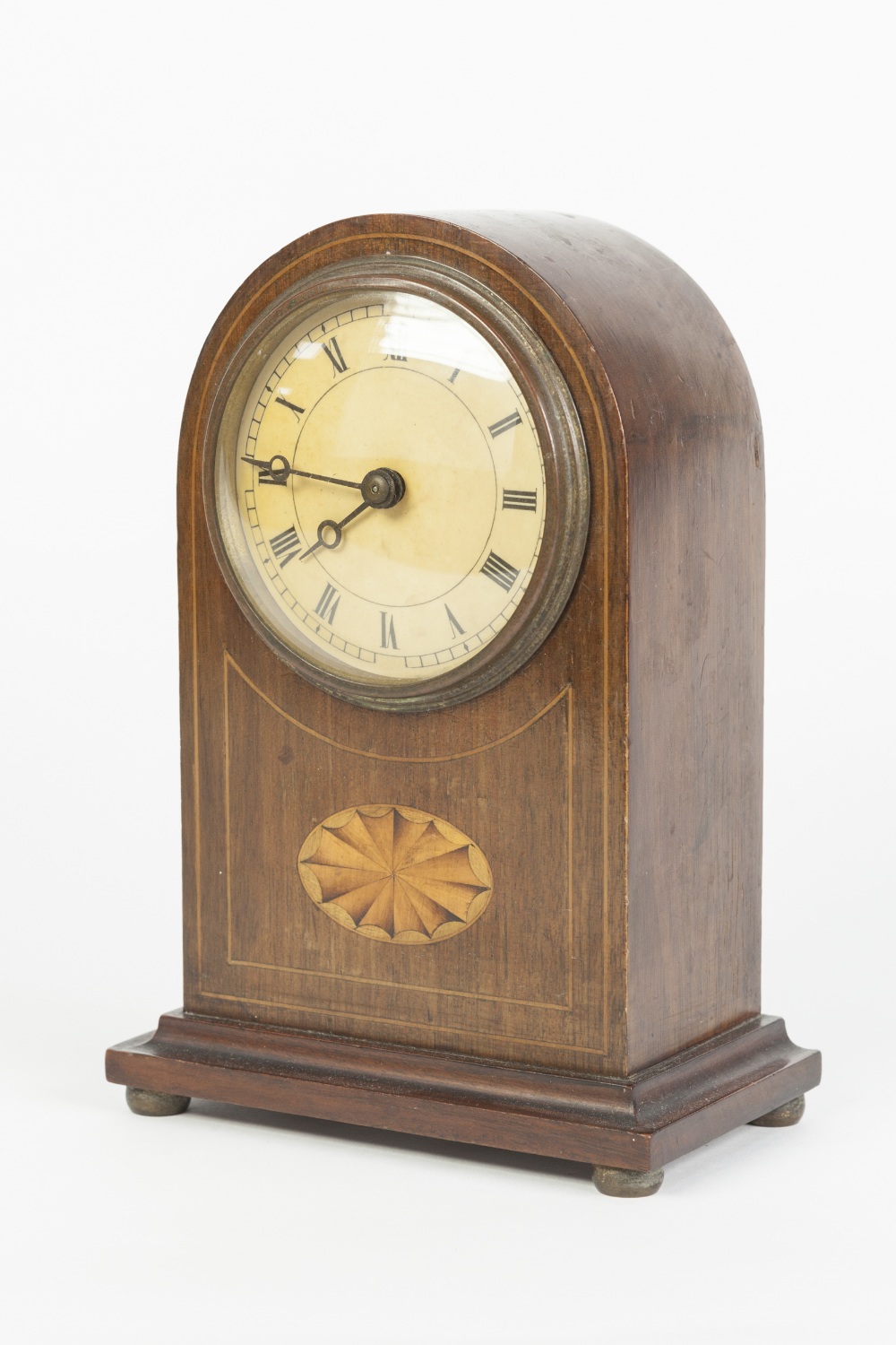 EDWARDIAN INLAID MAHOGANY SMALL MANTLE CLOCK, the 3 ¼" Roam dial powered by a drum shaped movement