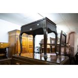 AN EARLY TWENTIETH CENTURY MAHOGANY PIANO STOOL WITH PAD HINGED SEAT, ALL RAISED ON CABRIOLE