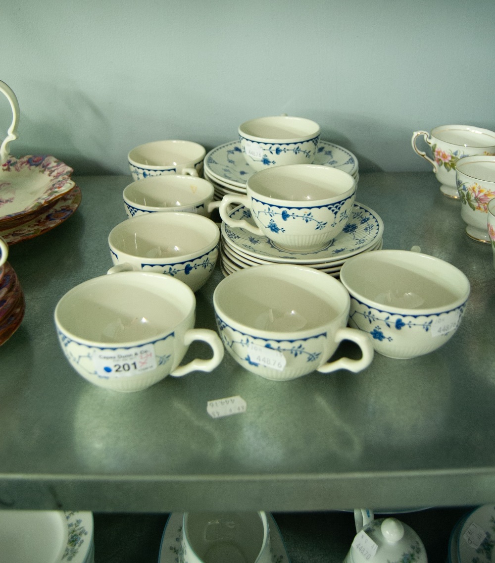 MASON'S 'DENMARK' PATTERN BLUE AND WHITE POTTERY TEA SERVICE FOR EIGHT PERSONS 24 PIECES