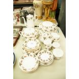 ROYAL STAFFORD 'BALMORAL' DINNER SERVICE SET, APPROXIMATELY 41 PIECES