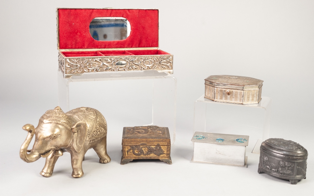 FIVE VARIOUS JAPANESE AND EUROPEAN GILT 'BRONZED' AND WHITE METAL TRINKET BOXES, also an Indian