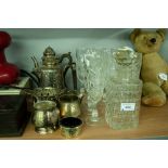 TEN CUT GLASS CHAMPAGNE FLUTES, A DECANTER AND SIX ITEMS OF ELECTROPLATE (17)