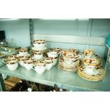 A ROYAL ALBERT 'LADY HAMILTON' TEA SERVICE FOR SIX PERSONS (28), A SHORE AND COGGINS 'MALTESE' TEA