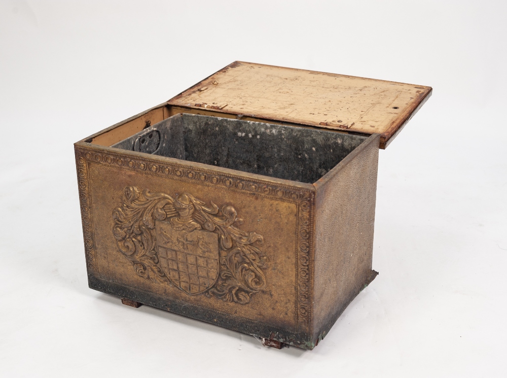 AN EARLY 20TH CENTURY BRASS EMBOSSED COAL BOX, depicting heraldic emblem to the top, with metal - Image 3 of 3