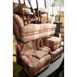 A MODERN FULLY UPHOLSTERED THREE PIECE LOUNGE SUITE WITH POUFFE (4)