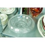 EARLY NINETEENTH CENTURY HEAVY CUT GLASS FRUIT BOWL WITH TURNED OVER RIM