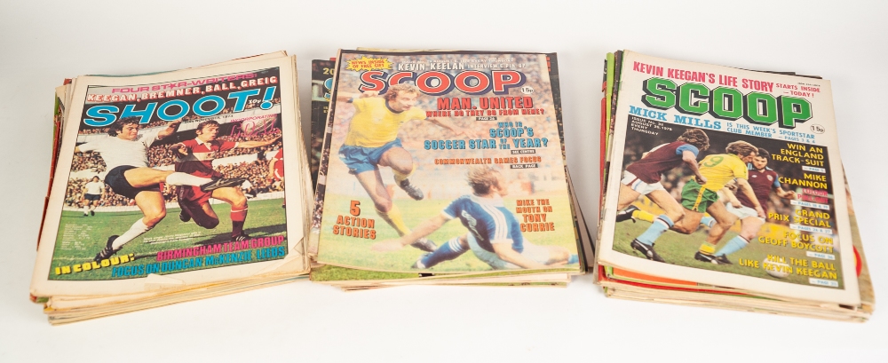 SCOOP FOOTBALL MAGAZINES Issues 1 - 100, Issues 52, 86, 95 missing, 135 Shoot Magazine from 1974 - Image 6 of 6