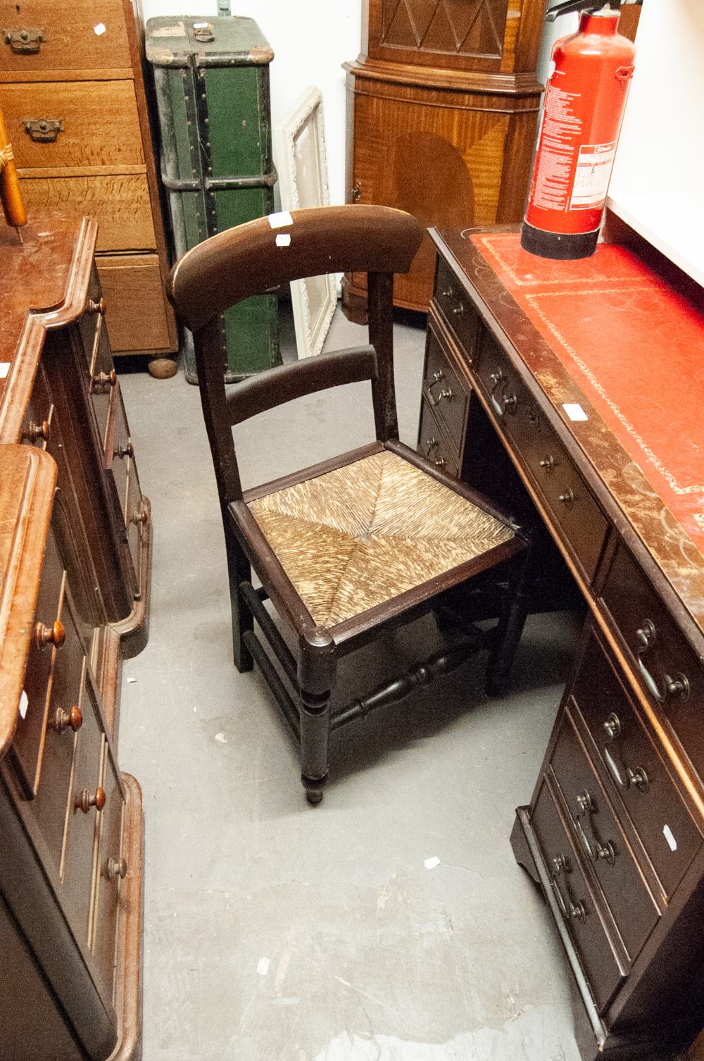 A VICTORIAN MAHOGANY DINING CHAIR WITH RUSH SEAT