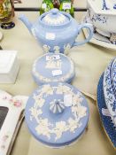 THREE PIECES OF BLUE WEDGWOOD; TEAPOT, ROUND BOX AND COVER AND ANOTHER (3)