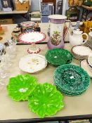 A WEDGWOOD LEAF PLATE ND SIX SIMILAR, A DOUBLE LEAF SERVING PLATE, A CAKE STAND WITH PINK AND GILT