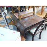 A REGENCY MAHOGANY PEMBROKE TABLE, THE SOLID TOP HAVING CANTED CORNERS OVER SINGLE END DRAWER,