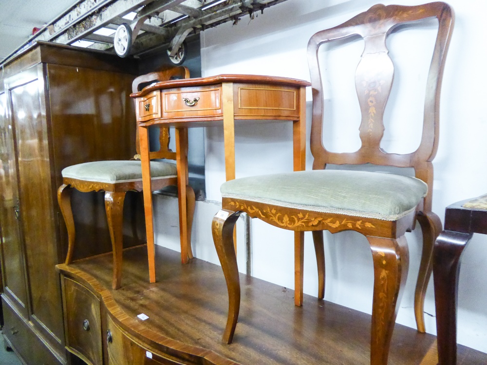 A PAIR OF INLAID MAHOGANY DINING CHAIRS AND A YEW-WOOD SIDE TABLE (3)