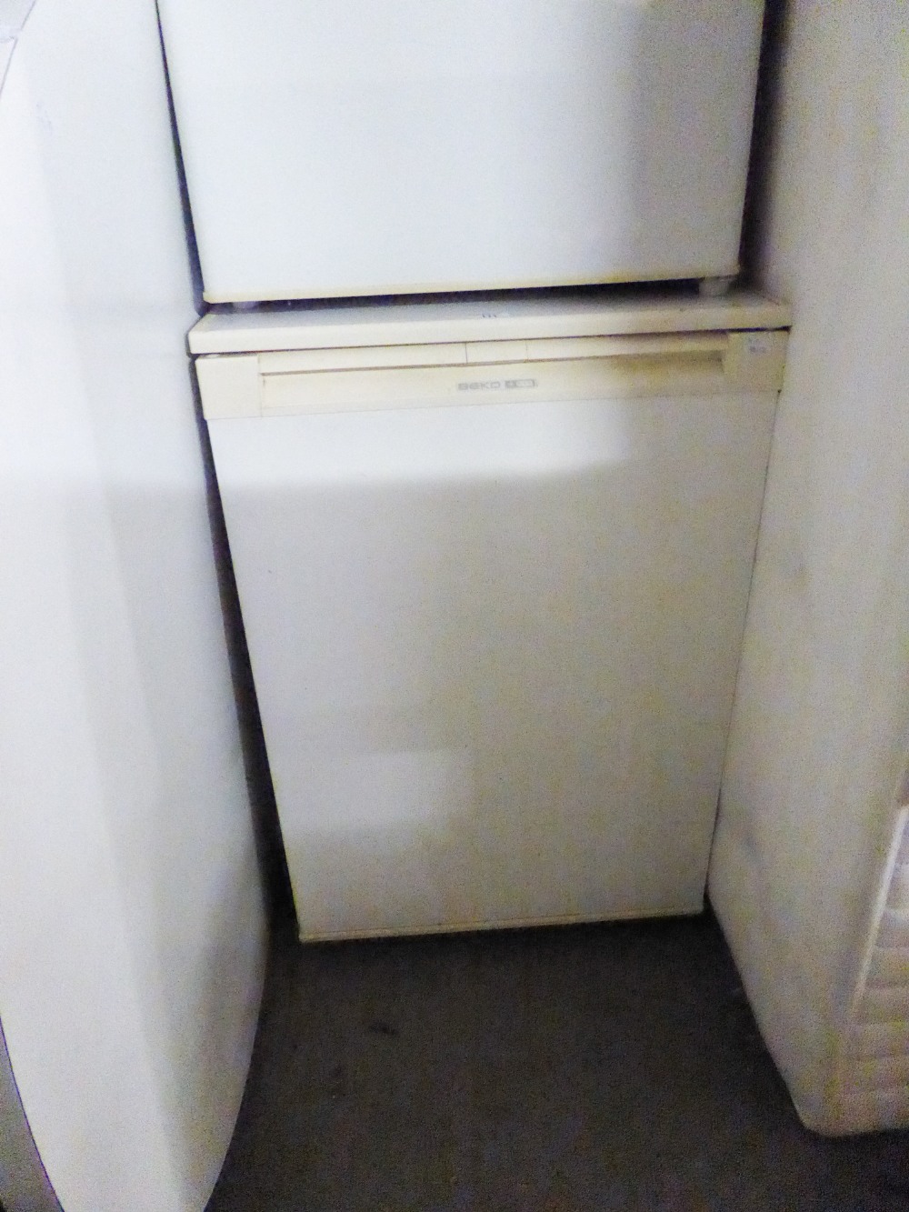 BEKO SMALL UPRIGHT FREEZER