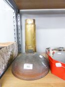 A BRASS SHELL CASING, 1917 AND A COPPER BED WARMING PAN (2)