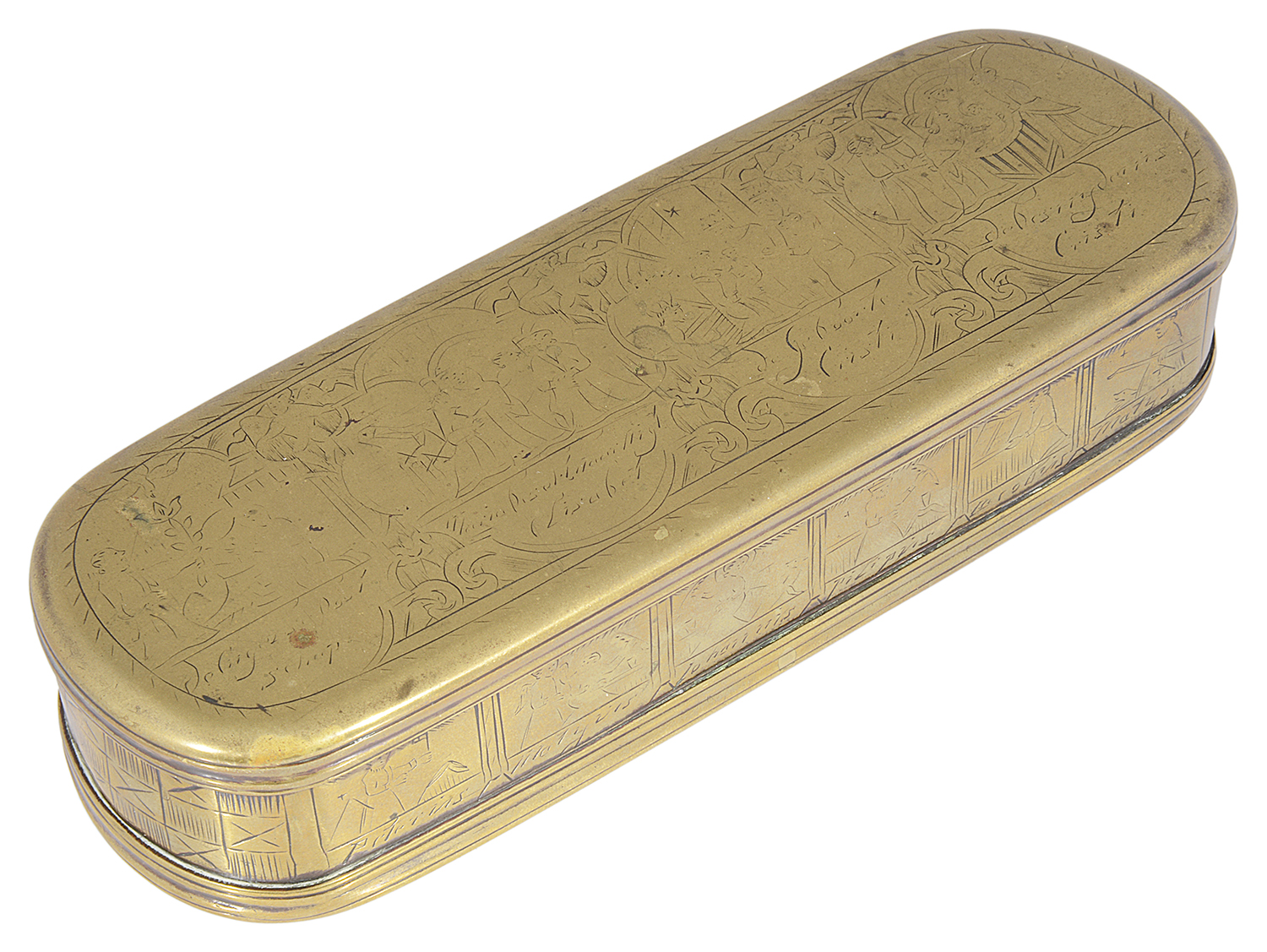 An 18th century brass tobacco box - Image 2 of 3