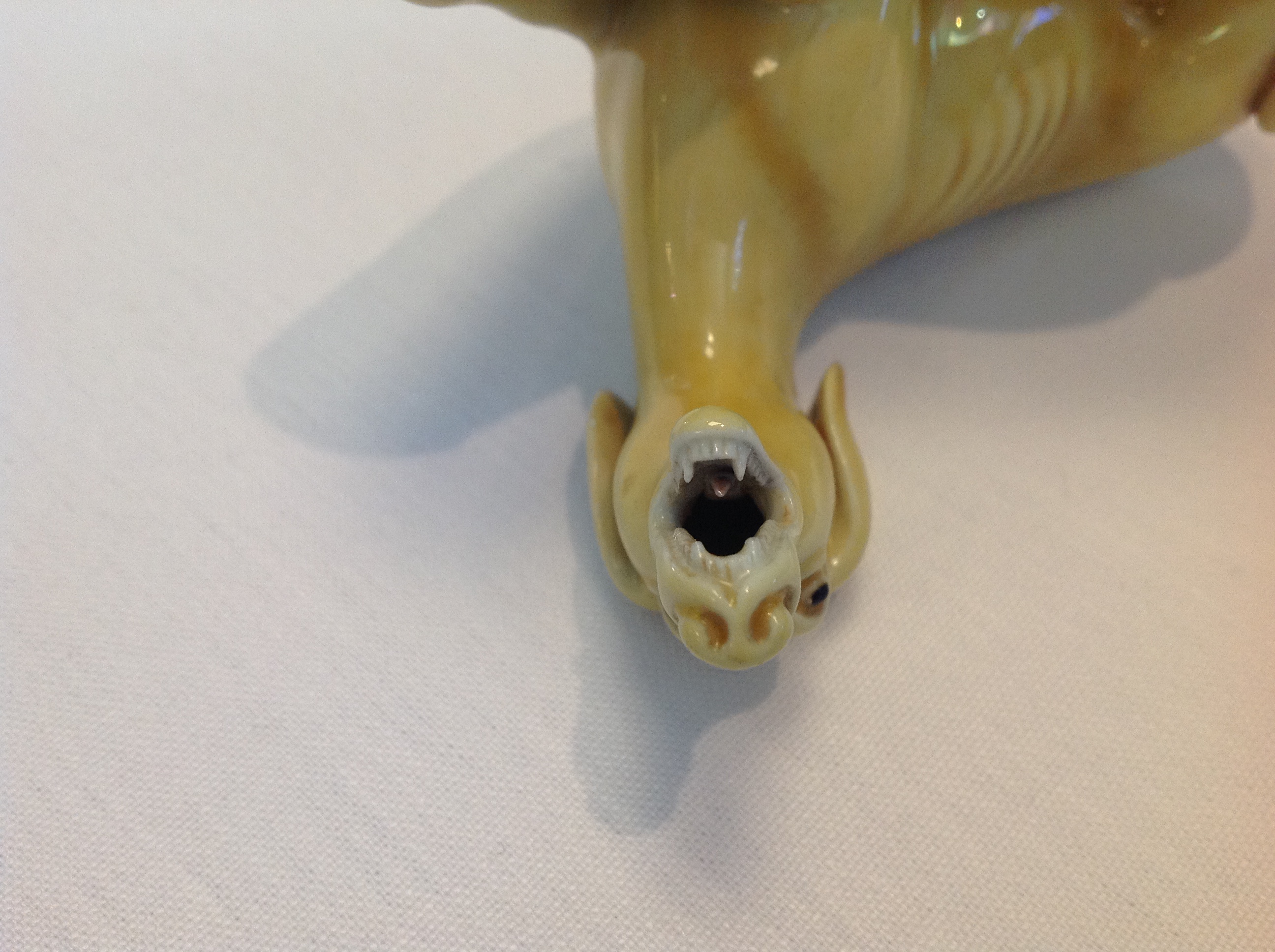 A Chinese export ware yellow glazed figure of a hound - Image 8 of 8