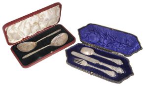 A cased set of two Victorian silver anointing spoons, hallmarked Sheffield 1895