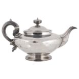 A George III Irish silver teapot, hallmarked Dublin 1811 by James Fray