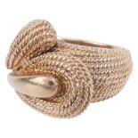 A heavy gold dress ring of rope twist design
