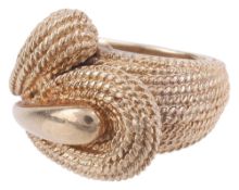 A heavy gold dress ring of rope twist design