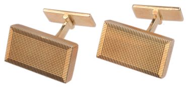 A pair of good quality Continental 18ct gold rectangular cufflinks