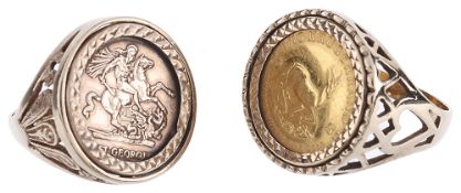 A 1985 1/10th Krugerand coin mounted ring and another(2)