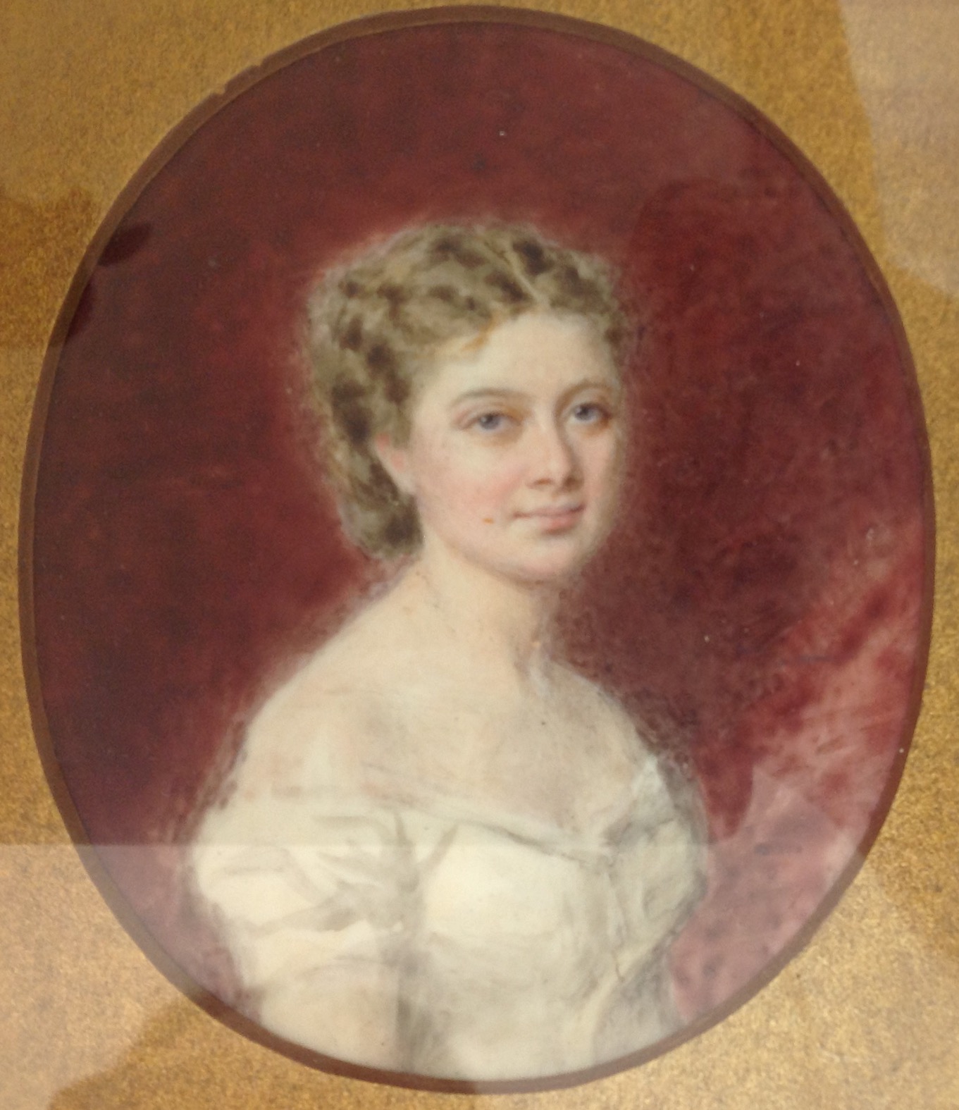 A late 19th/early 20th c. portrait miniature of a young girl on ivory - Image 2 of 3