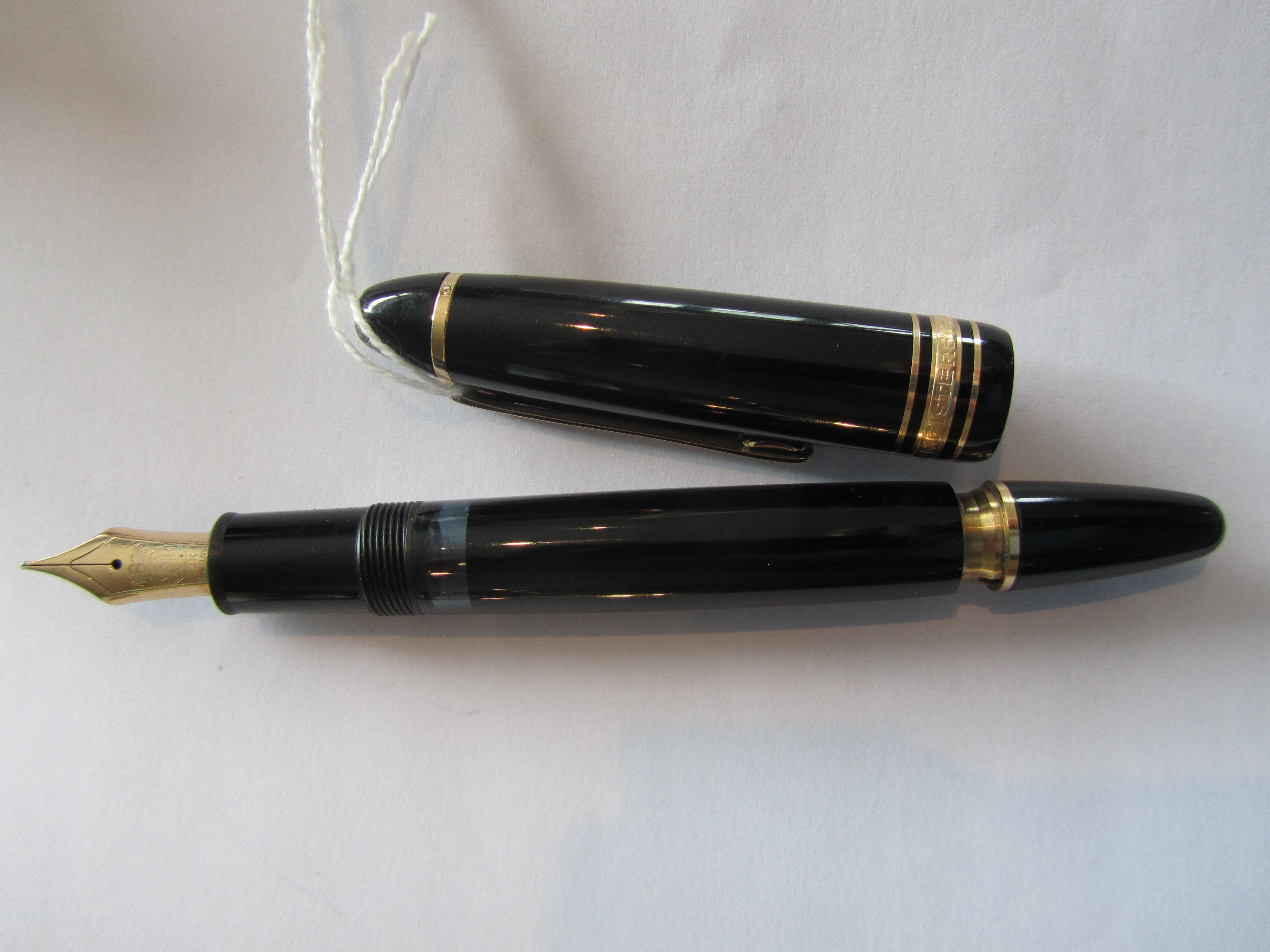 A Mont Blanc Meisterstuck fountain pen - Image 3 of 5