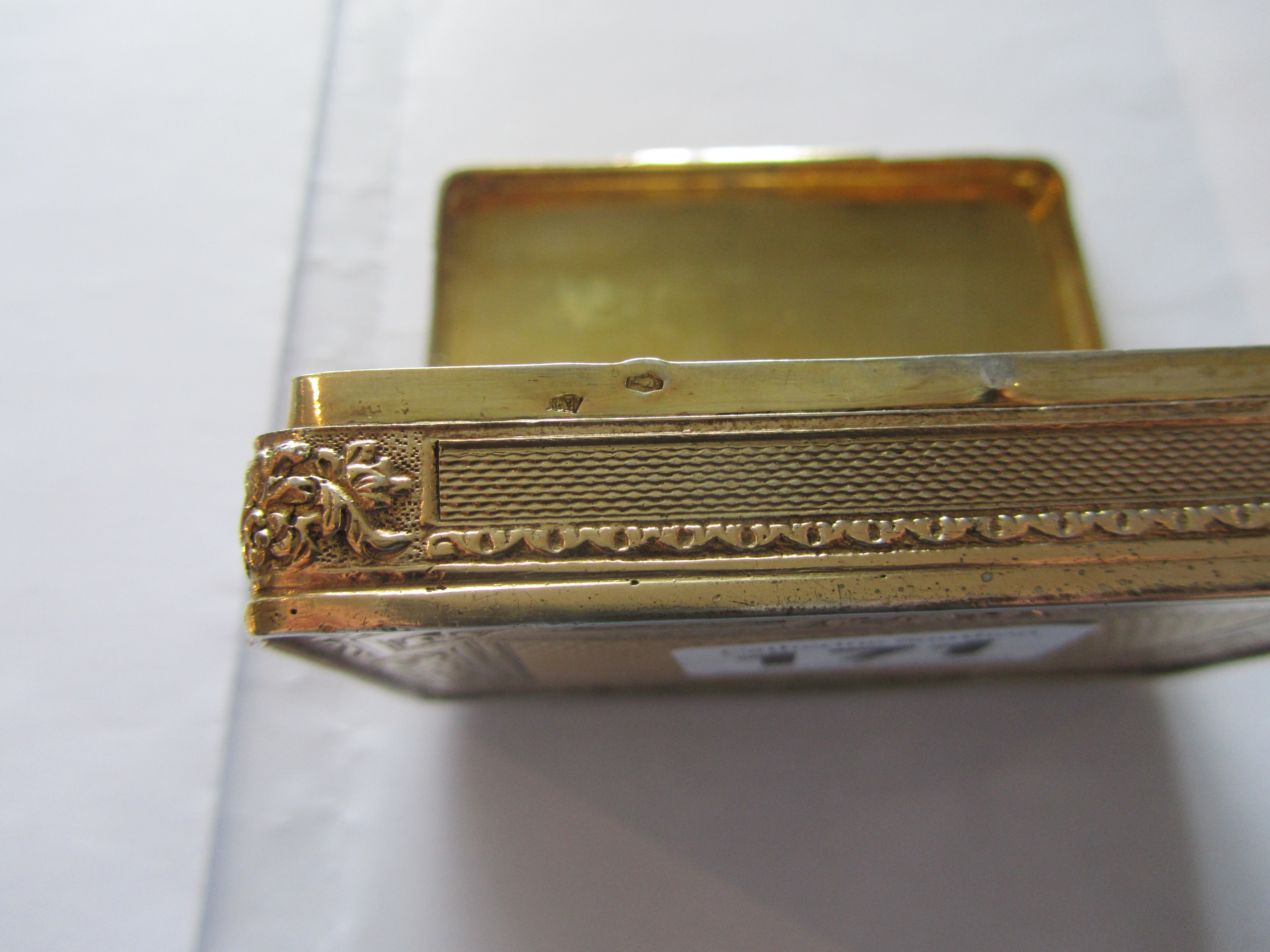 A Fr. silver gilt box, early 20th c. - Bild 3 aus 7