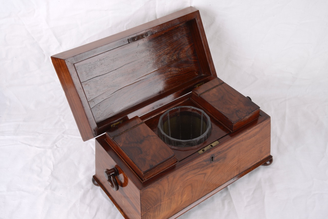 A Vict. rosewood sarcophagus tea caddy, - Image 2 of 3