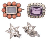 A Georgian coral set mourning brooch and two other items(3)
