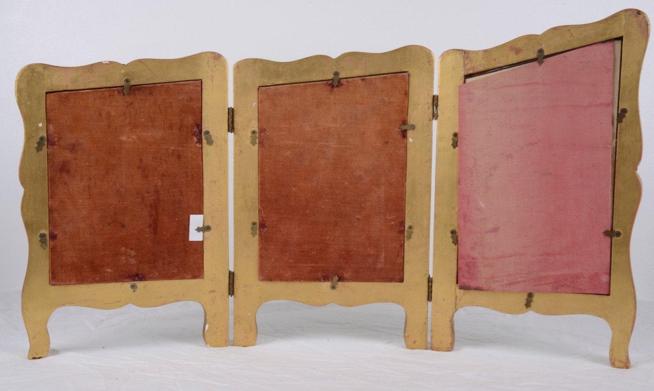 The three section picture frame, early 20th c. - Image 2 of 2