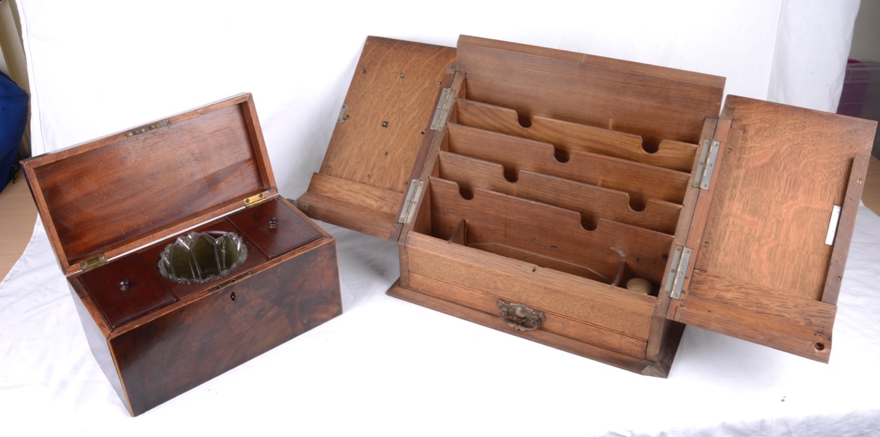 20th c. oak correspondence box and a 19th c. mahogany tea caddy (2) - Image 2 of 2