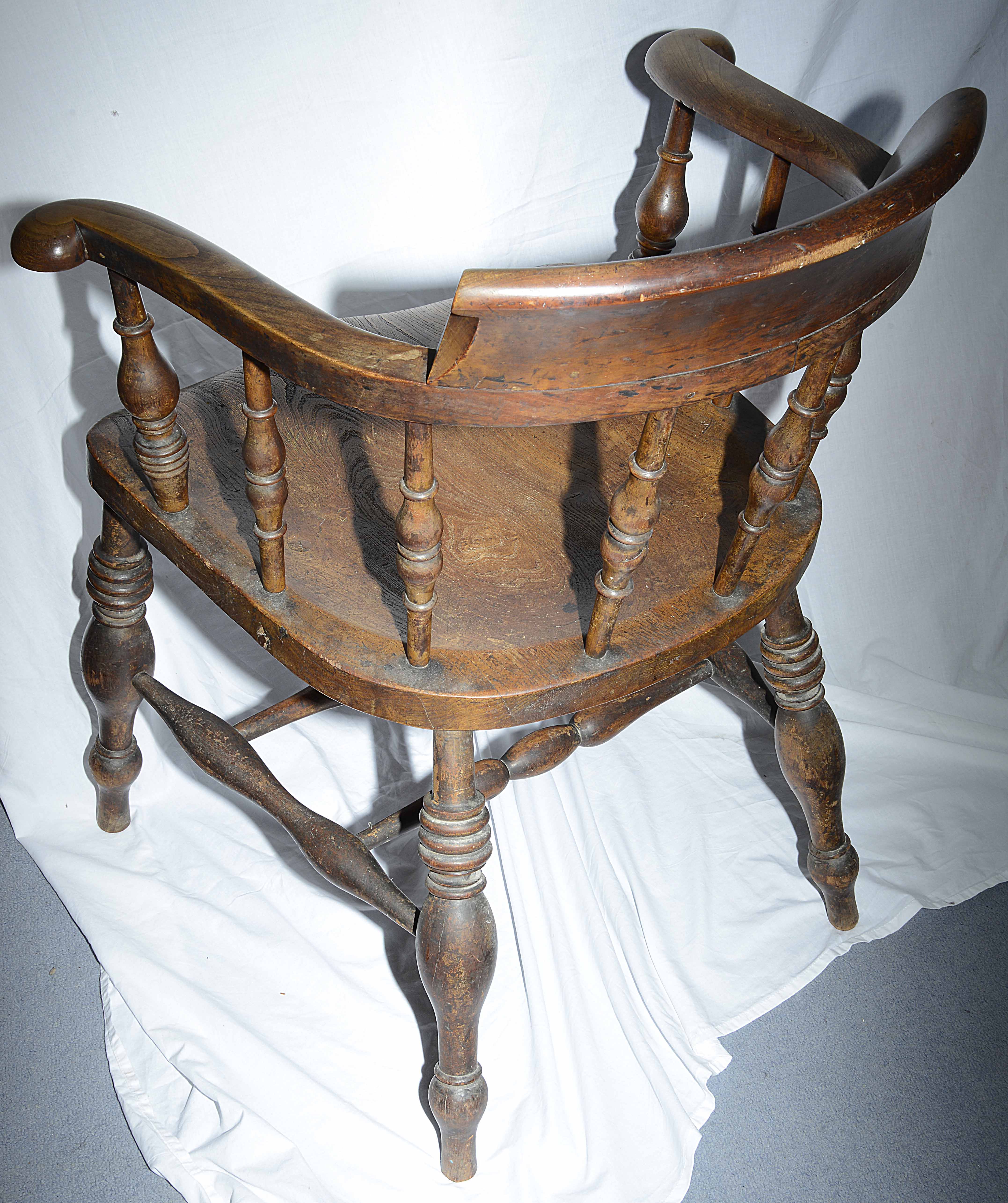 An elm smoker's bow armchair, 20th century - Image 2 of 2