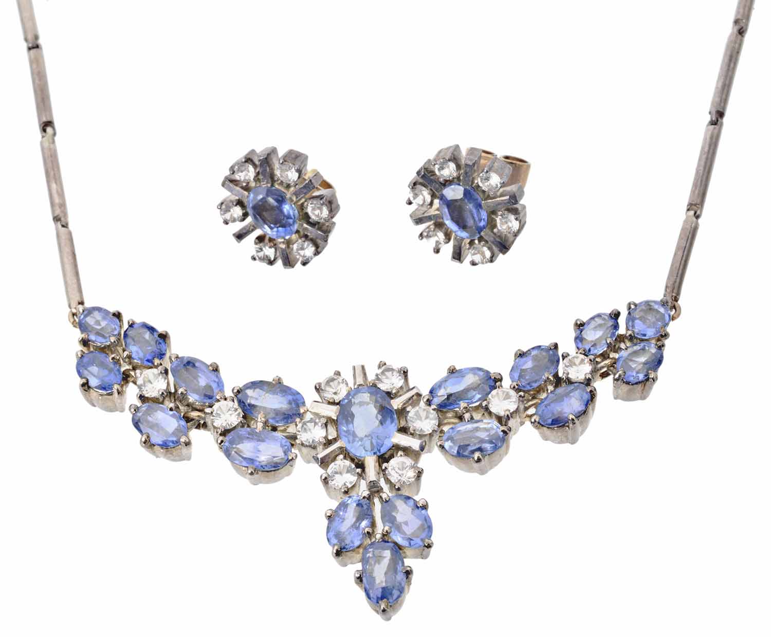 An attractive blue and white gem set necklace and earrings - Image 2 of 2