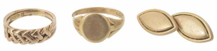 An Edwardian gold plaited ring, Chester 1902