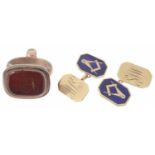 A pair of 9ct gold and enamel Masonic cufflinks, London 1967