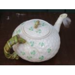 BELLEEK TEAPOT WITH CLOVERLEAF DECORATION