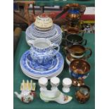 QUANTITY OF VARIOUS CERAMICS, BLUE & WHITE DINNERWARE, COPPER LUSTREWARE, TORQUAY WARE,