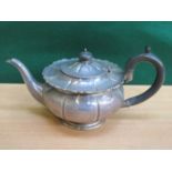 HALLMARKED SILVER TEAPOT LONDON ASSAY