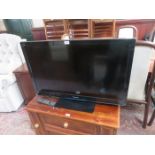 PANASONIC FLATSCREEN TELEVISION WITH REMOTE