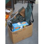 SUNDRY LOT INCLUDING ARTIST'S EASEL, CUTLERY, RUCKSACK, FOLDING CHAIR AND TRACER, ETC.