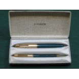 CASED PARKER PEN SET