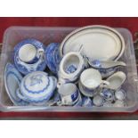 BOX CONTAINING VARIOUS BLUE AND WHITE CHINA AND CERAMICS