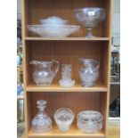 MIXED LOT OF VARIOUS GLASSWARE INCLUDING EARLY STEMMED FRUIT BOWL, TWO EARLY JUGS, DECANTER, ETC.
