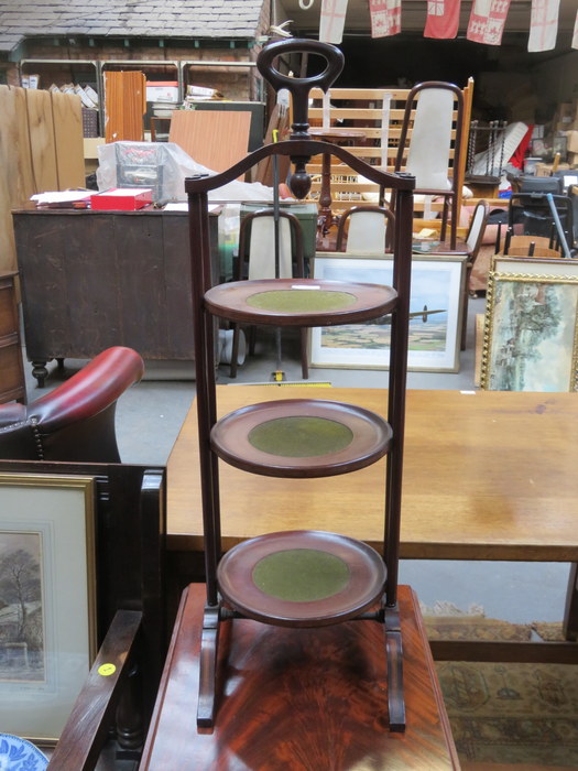 MAHOGANY THREE TIER CAKE STAND