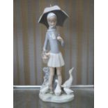 LLADRO GLAZED CERAMIC FIGURE- GIRL WITH UMBRELLA,