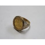 1982 GOLD HALF SOVEREIGN WITHIN 9ct GOLD RING SETTING