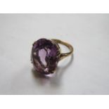 AMETHYST SET 9ct GOLD DRESS RING